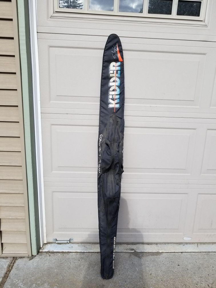 Kidder slalom water ski 65" In Like new condition with case for Sale in