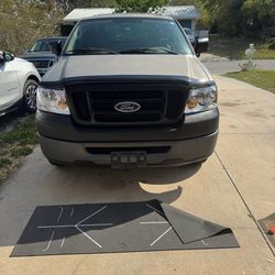 Ford F-150 XL