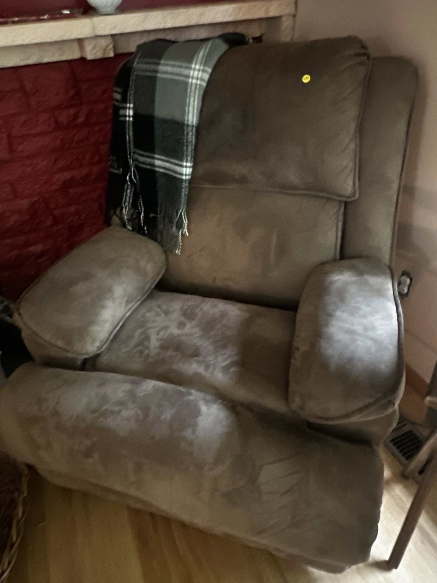 Recliner - massage and heating