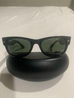 RAY BAN CLASSIC POLORIZED SHADES