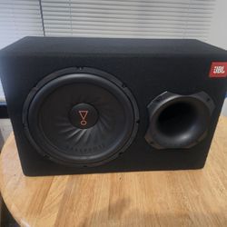 12 Inch Jbl Amp Bult In It Danm Near New
