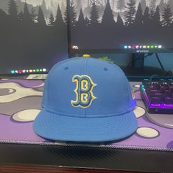 Boston Red Sox City Connect Hat (size 7)