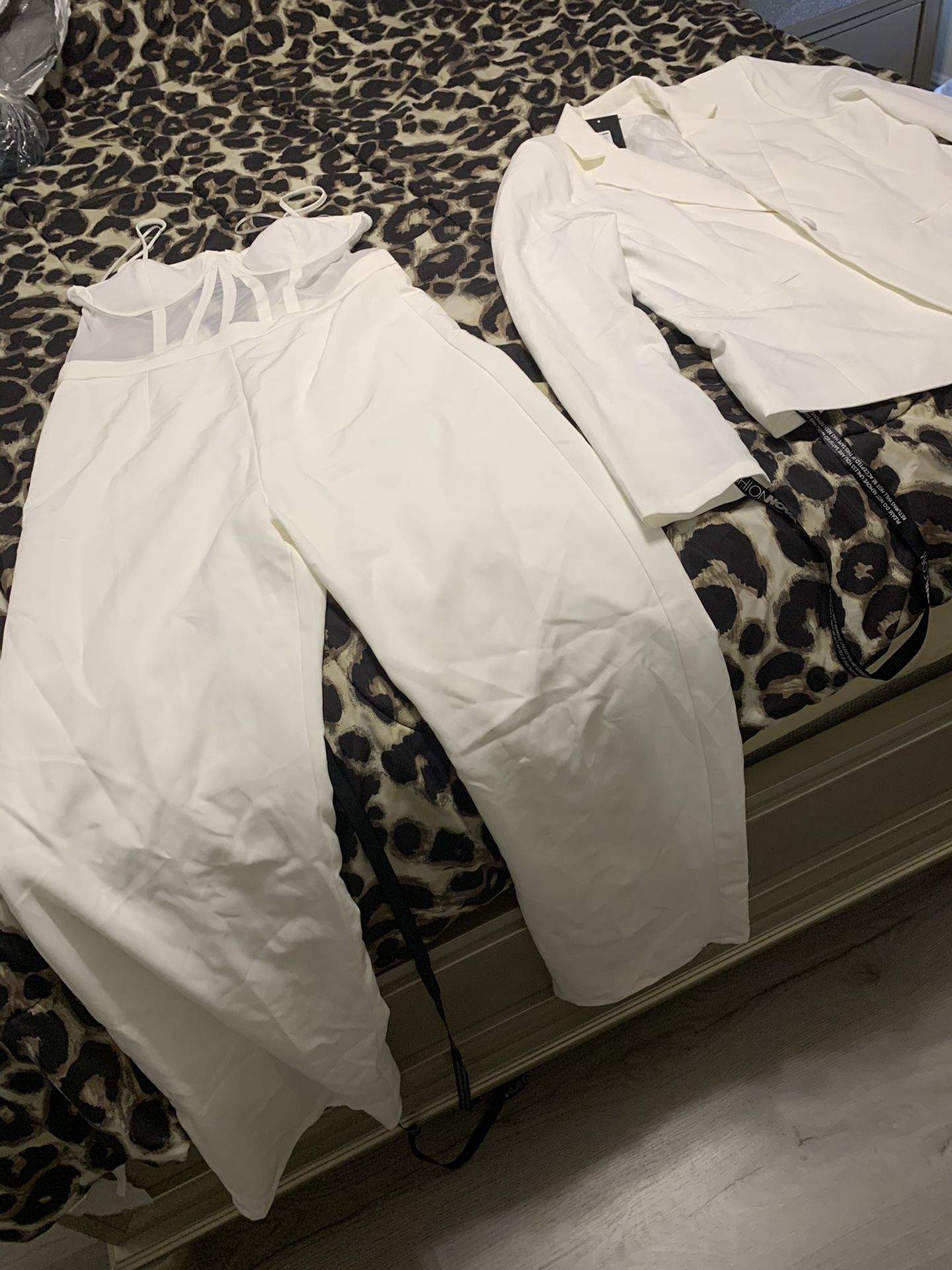White Jumpsuit w/ Blazer XL