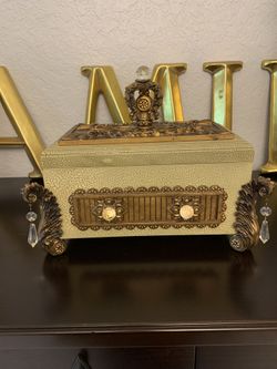 Jewelry Box