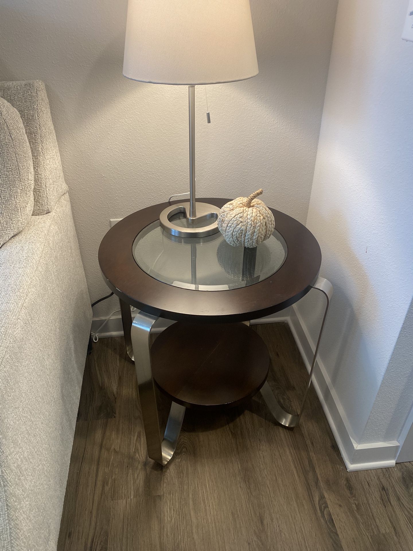2 End Tables