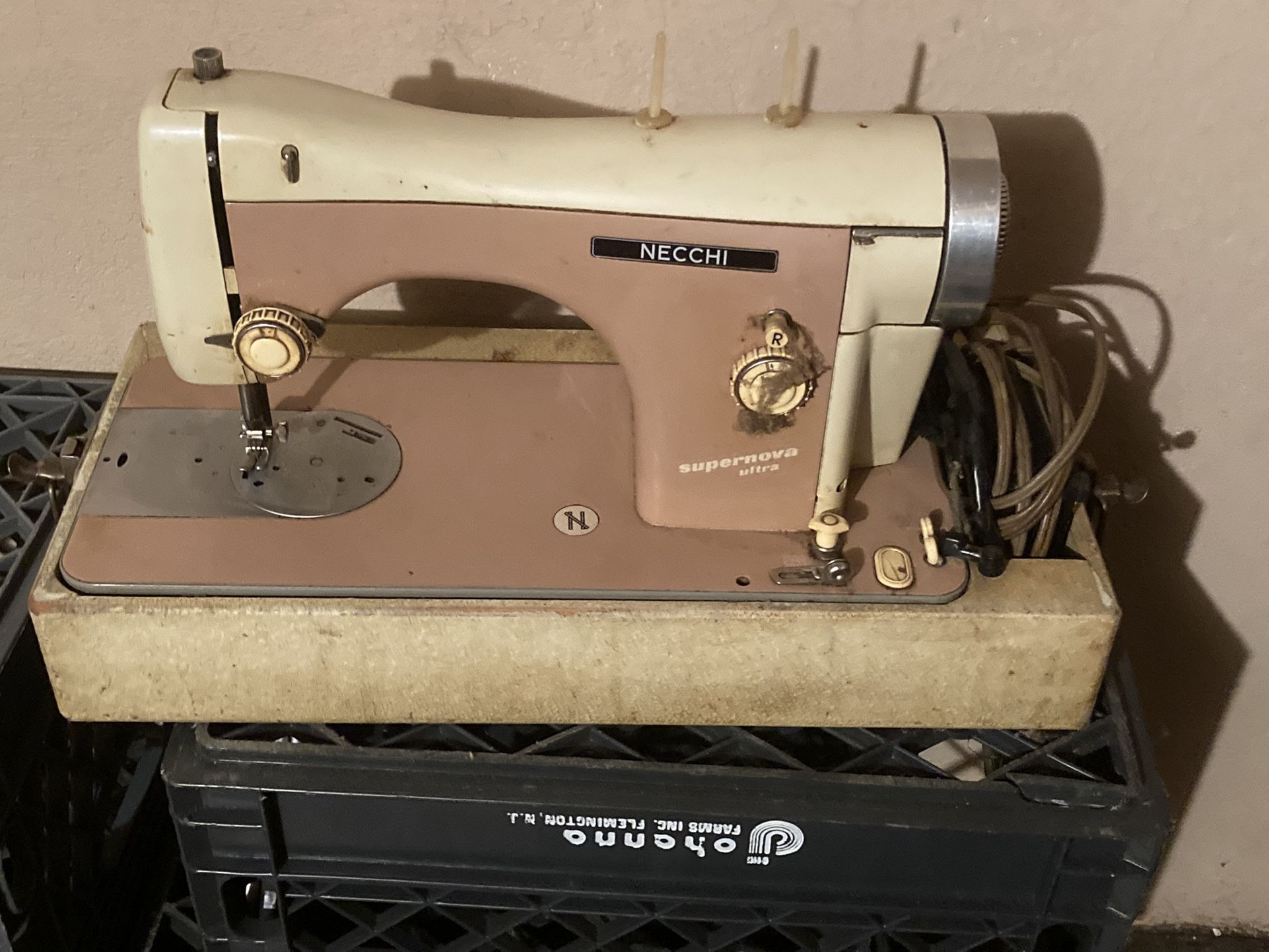 Vintage Necchi Supernova Ultra Sewing Machine With Original Case, Manual And Parts