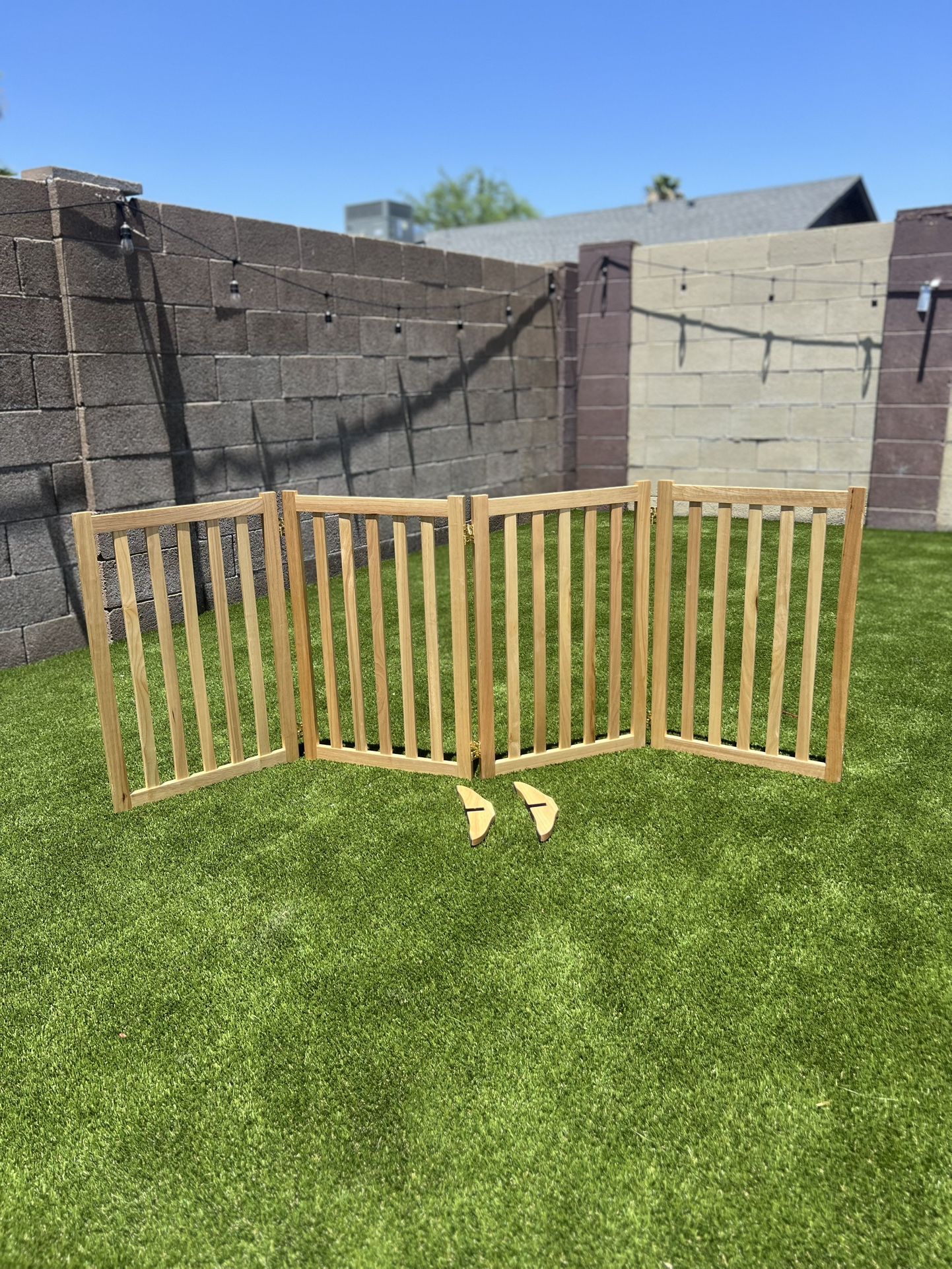 4 Panel Freestanding Pet Gate