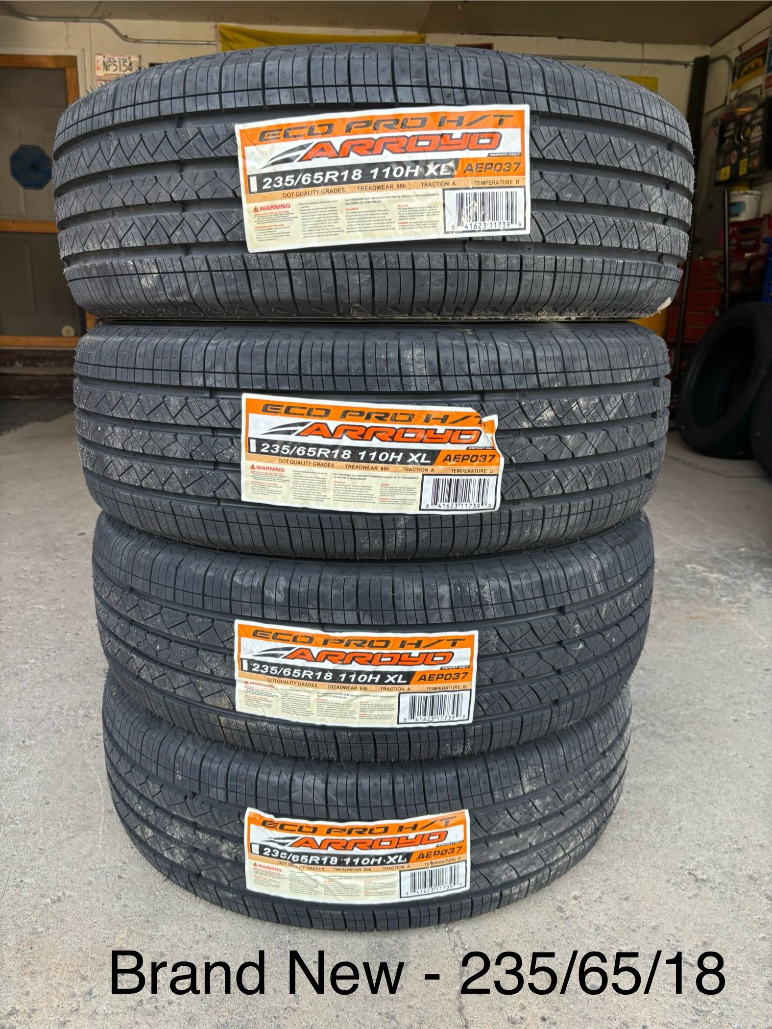 (4) - 235/65/18 Arroyo Eco Pro H/T Tires