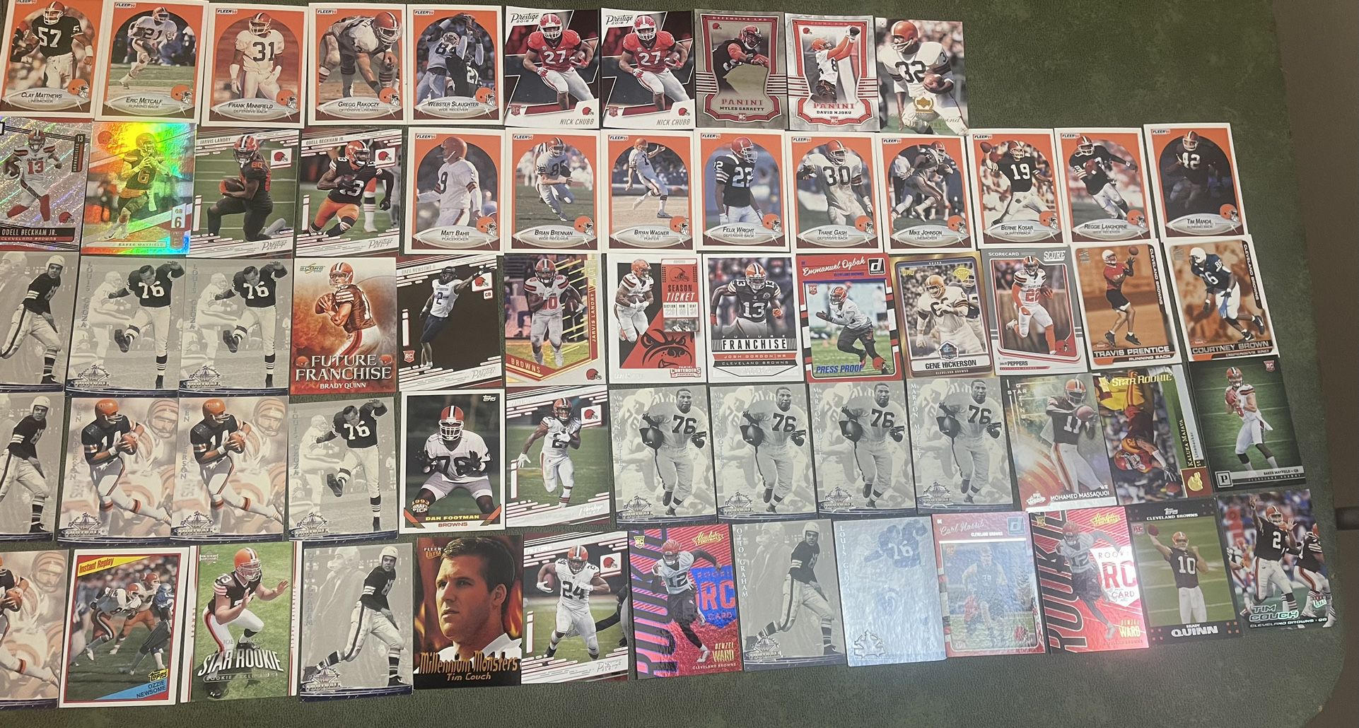 Lot of 62 Cleveland Browns football cards-Stars-Rookies-Inserts