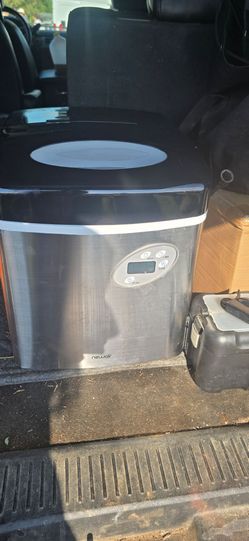 Newair ice maker