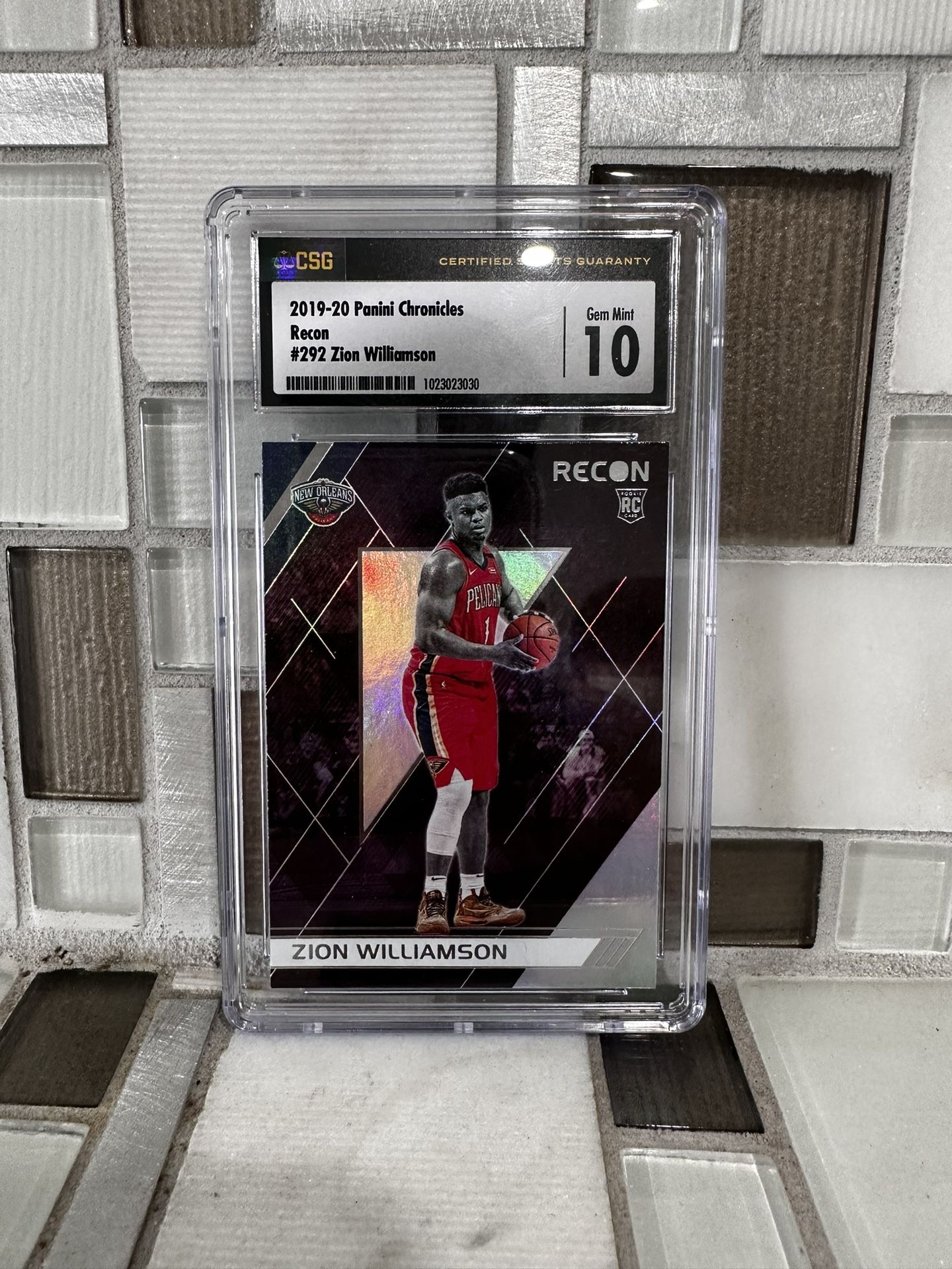 ZION WILLIAMSON ROOKIE CARD