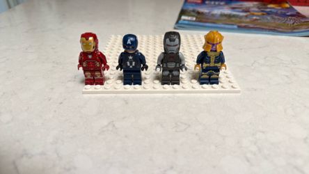 Lego mini figures