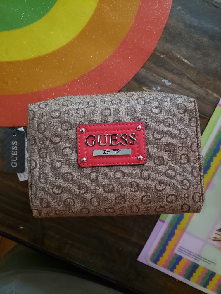 New Guess? Cosmetic Bag