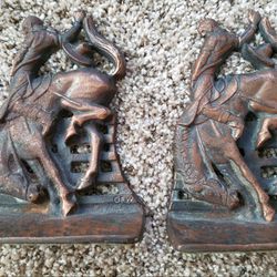 Vintage Bucking Bronco Horse and Rider Book Ends #136 OFW