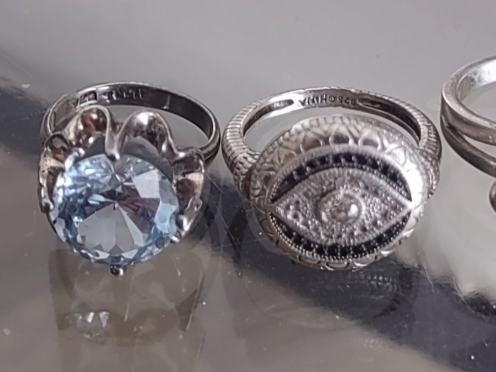Women Silver Ring