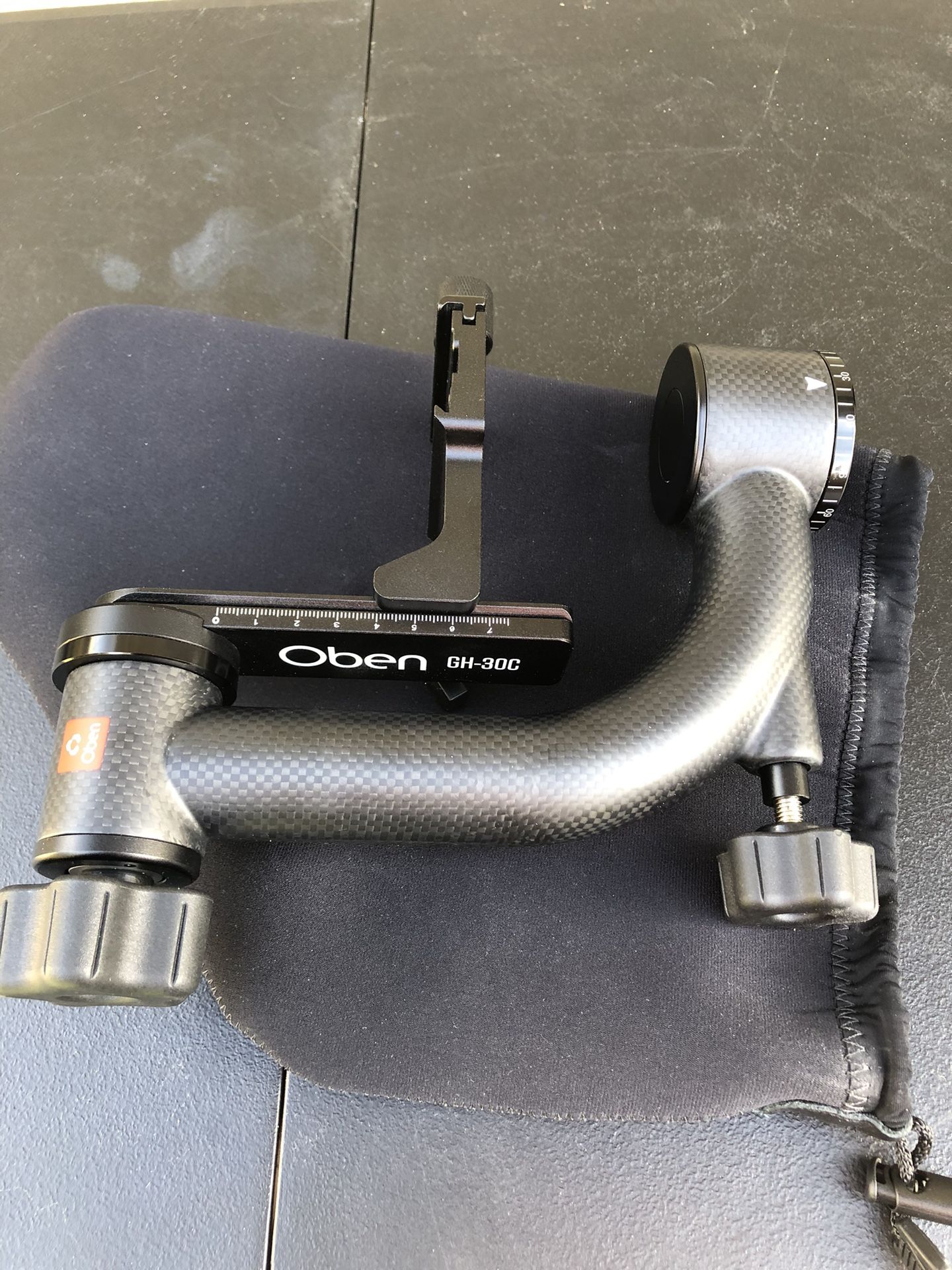 Oben GH-30C Carbon Fiber Gimble Head