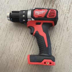 Milwaukee Drill M18 used Taladro