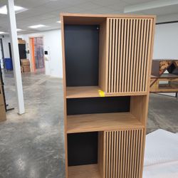 Console - Brand new - book Case, Dresser