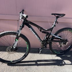 Diamond Back 29” Mountain Bike 