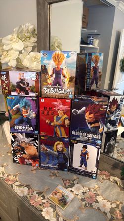 Assortment Dragon Ball Statues