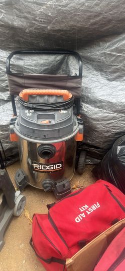 Shock Vac/ Vacuum