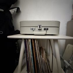 Record Player + Record Holder