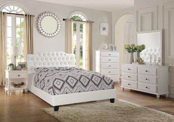5 Piece Queen Size Bedroom Set With Mattress Included 