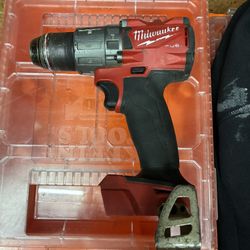 Milwaukee M18 Hammer Drill