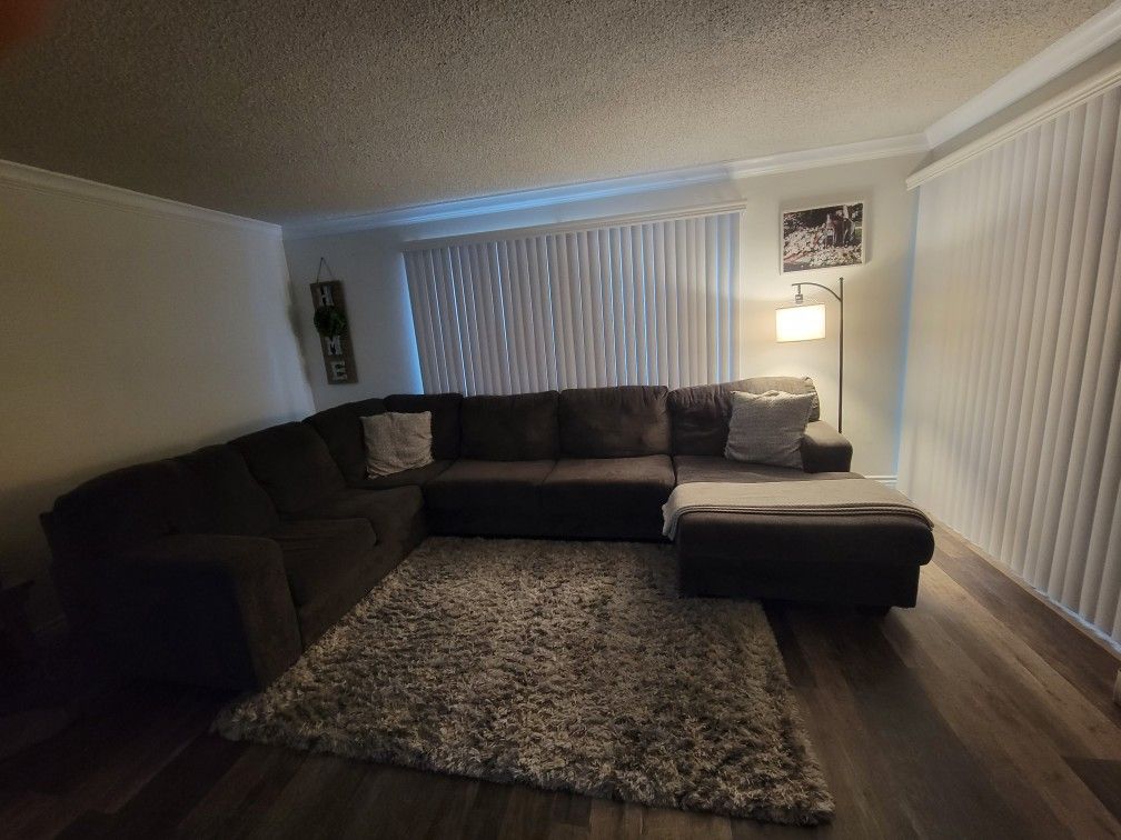 Sectional Sofa