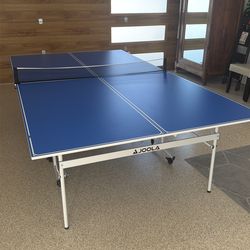 Ping-pong table