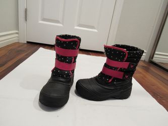 Girls Youth 2 Black/Pink Snow Boots, Wonder Nation