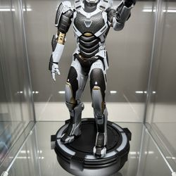 Hot Toys Iron Man 3 Starboost MMS214