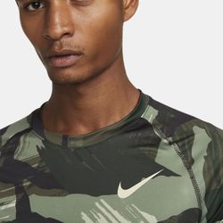 Nike Pro Dri-FIT Men's Short-Sleeve Slim Camo Top