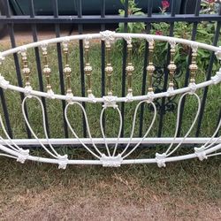 Luxury Bed Metal Headboard Frame ( Cabecero De Cama )
