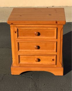 Antique Pine Wood 3-Drawer Nightstand