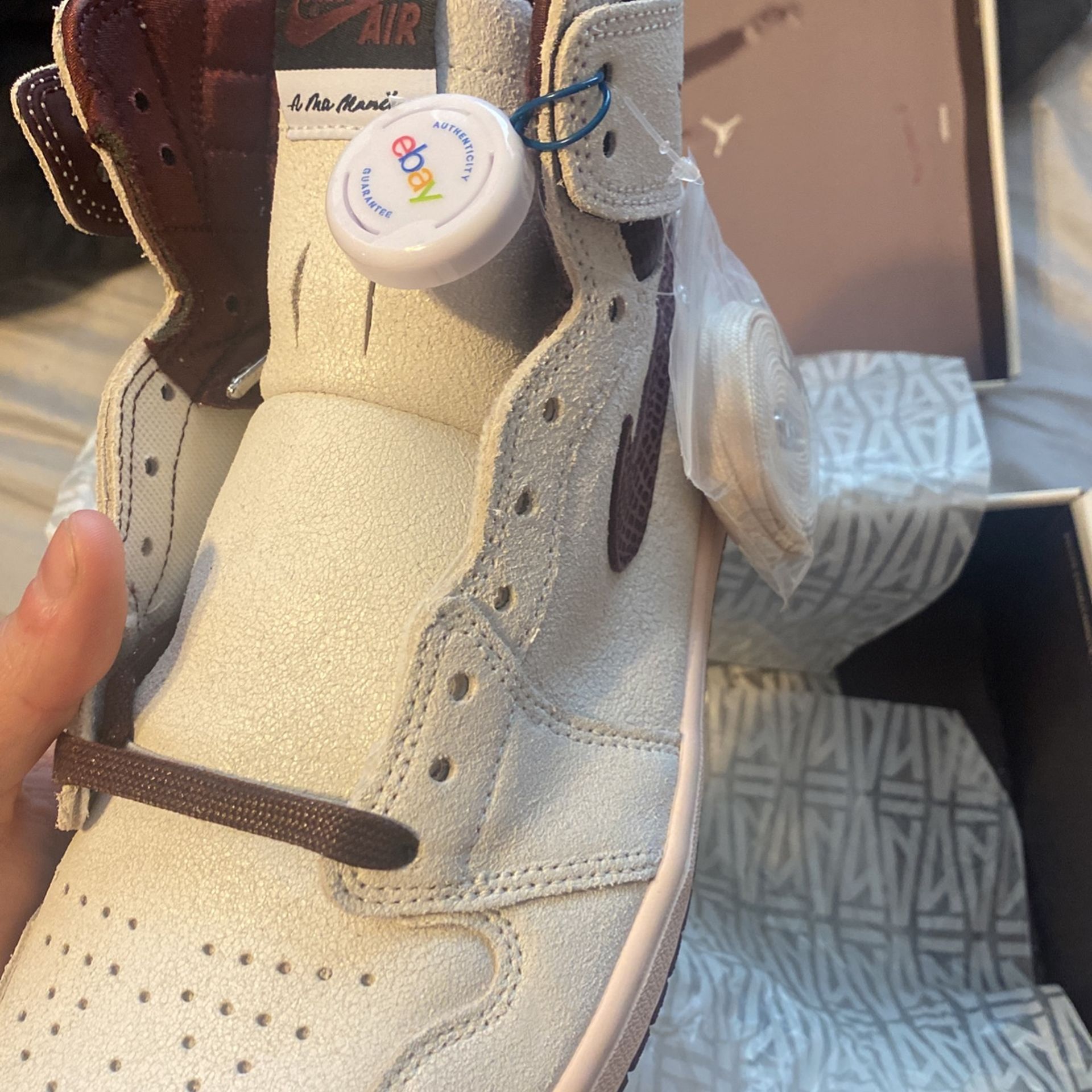 A Ma Manier Jordan 1 Size 10 10.5