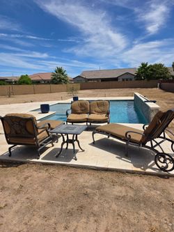 Heavy Cast Aluminum patio Set