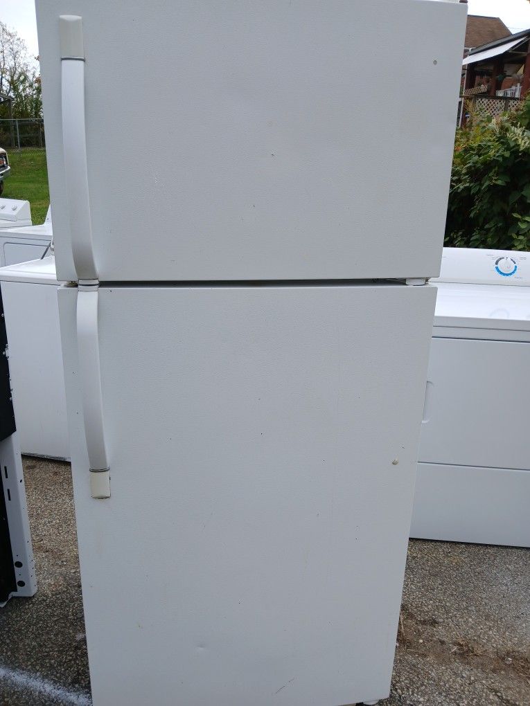 STANDARD FRIDGE FREE DELIVERY PITTSBURGH PA