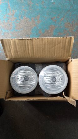 2005-2010 Chrysler 300 Fog lights