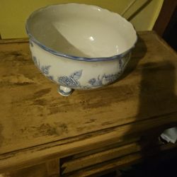Vintage White, Blue Bowl 