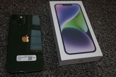 Apple iPhone 13( 128GB )GREEN– Unlocked – Good Condition – Box Included