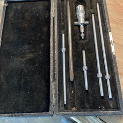 RARE VINTAGE L.S. STARRETT CO. DEPTH INSIDE MICROMETER GAGE