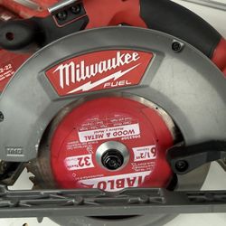 Milwaukee M18 6-1/2” Circular Saw 🪚 (WMP016521)