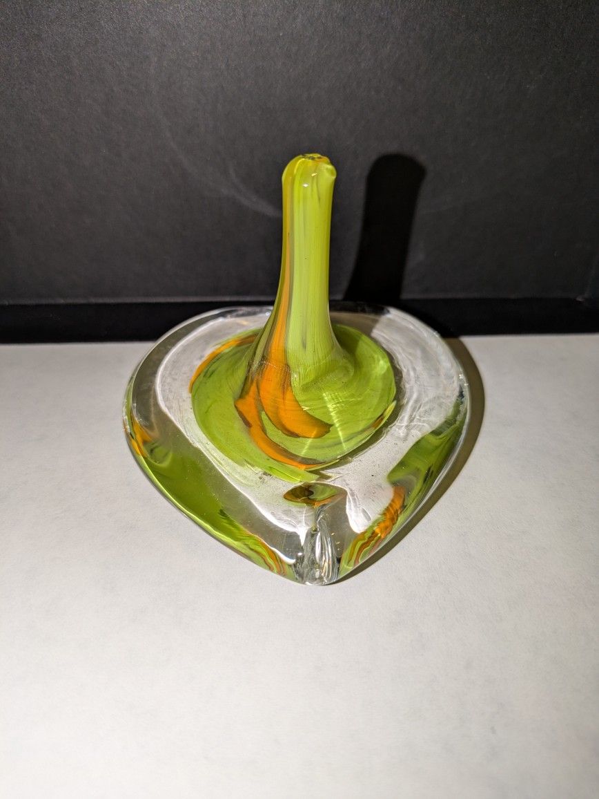 Murano Ring Holder 2.5" Tall 3" X3.25"