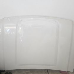 2015 2500 White Gmc Hood $250