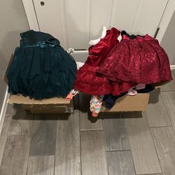 Huge Girls 2T Lot Of Clothes