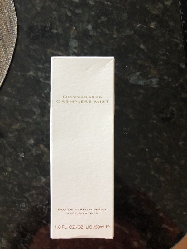 DonnaKaran Cashmere Mist Perfume