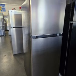 Crosley Refrigerator 22"