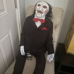 Saw Tric Or Treat Studios 