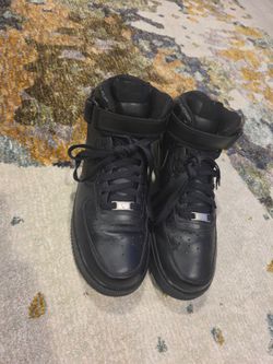 Nike Air Force 1 High – Black – Men’s Size 11
